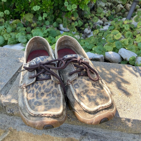 Twisted X Shoes - Leopard Twisted X Driving Mocs